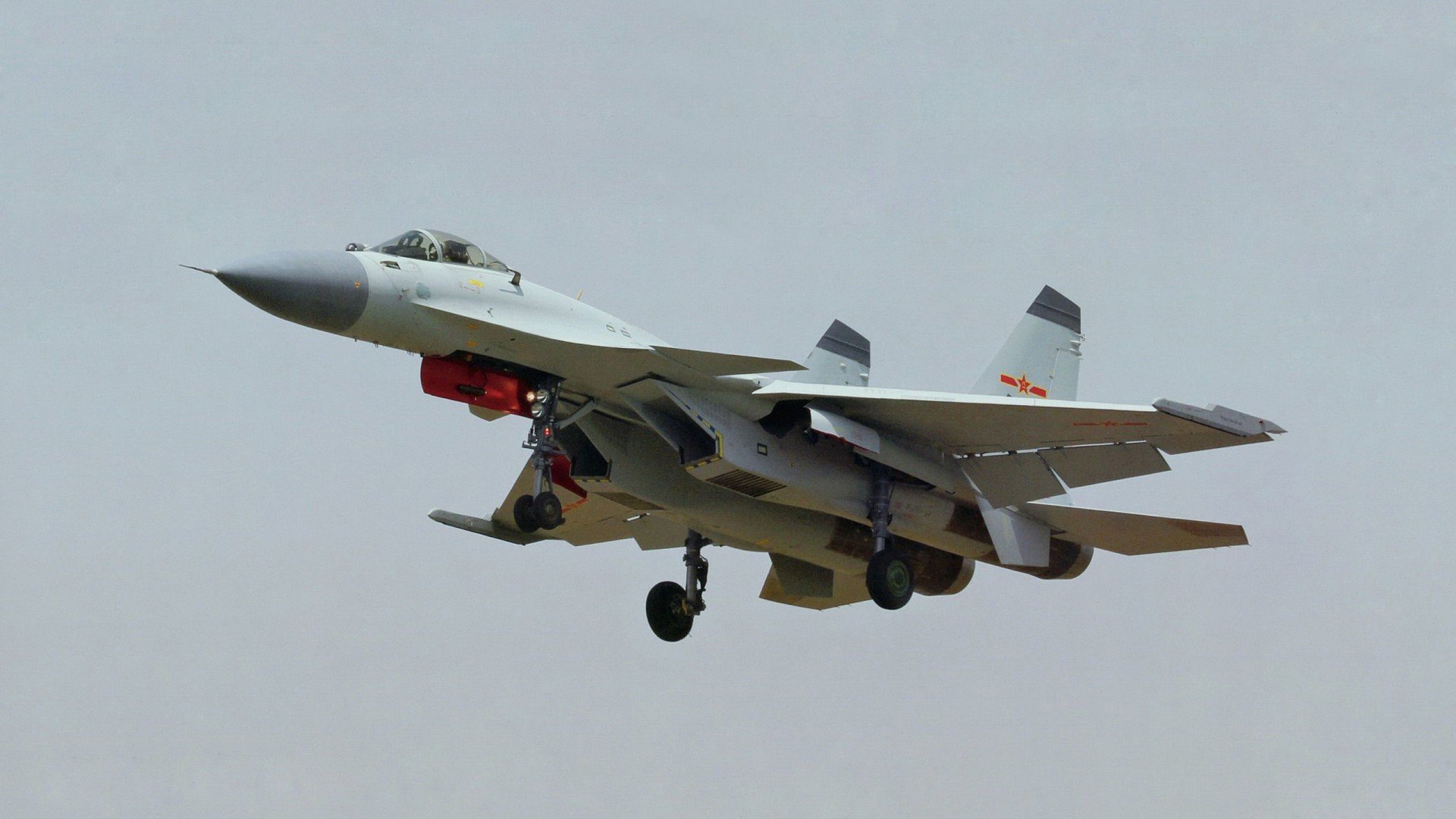 蓝色王朝陷落,维斯塔潘红色狂飙终结雷诺神话