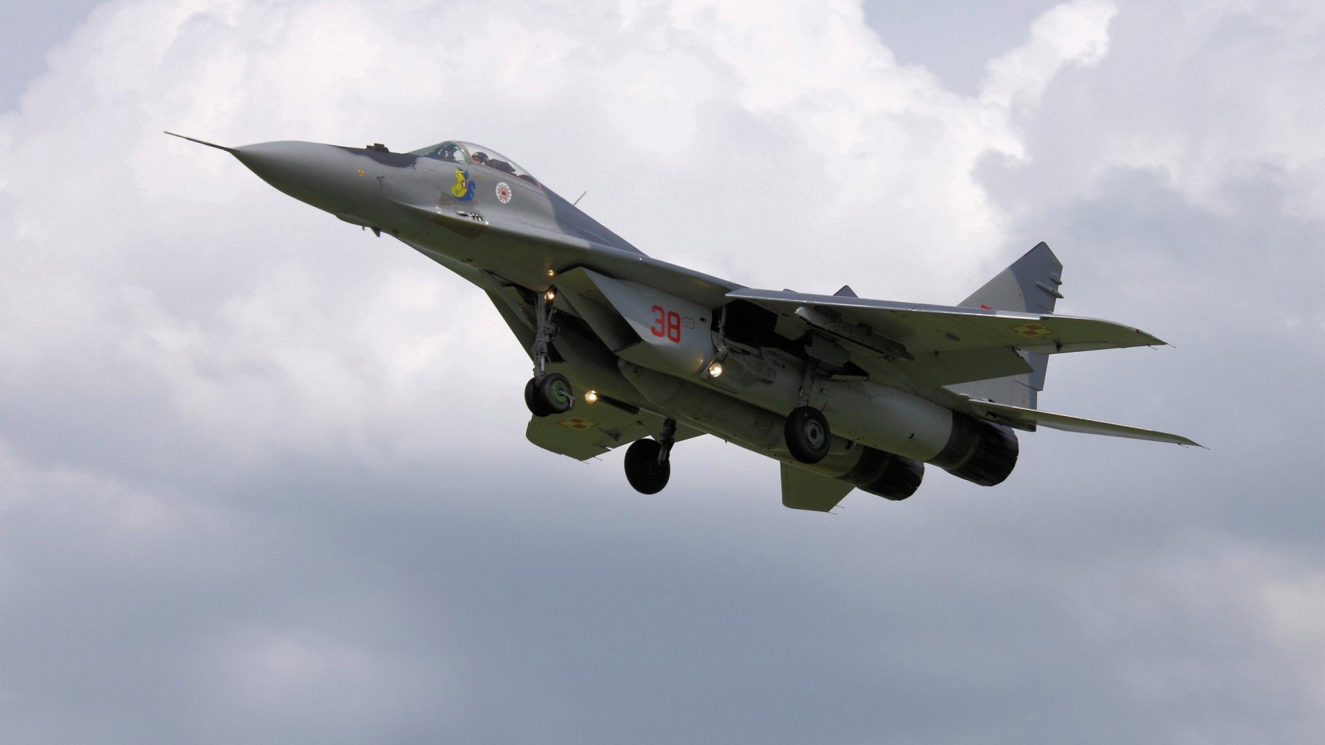 致命绝杀与王者逆袭，杰伦·格林15秒奇迹定格独行侠晋级之路